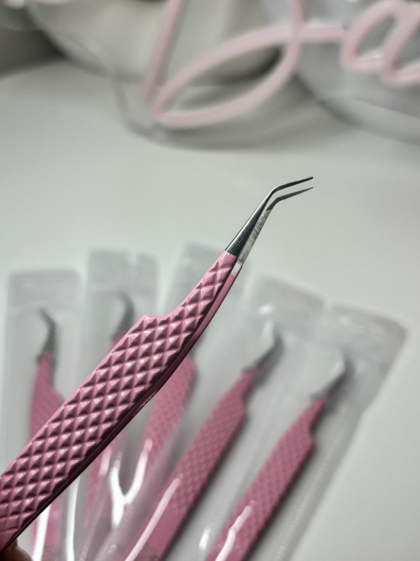 Fiber Tip Isolation Tweezer